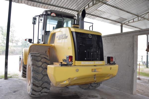 17#2799 Pala New Holland in vendita - foto 7