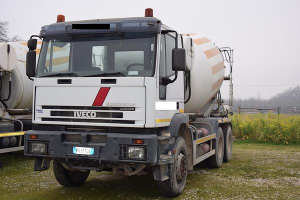 2#2799 Autobetoniera Iveco in vendita - foto 1