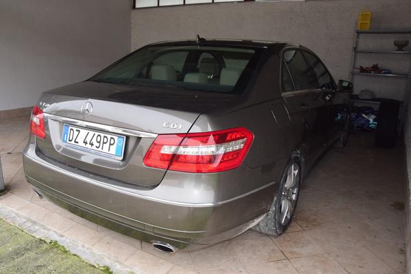 7#2799 Autovettura Mercedes E 350 in vendita - foto 13