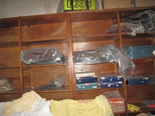 2#2805 Arredi per negozio di abbigliamento in vendita - foto 19