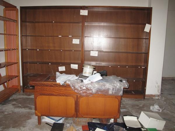 2#2805 Arredi per negozio di abbigliamento in vendita - foto 34