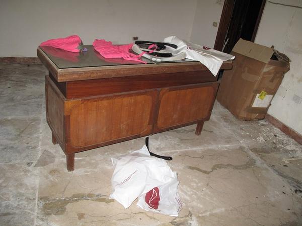 2#2805 Arredi per negozio di abbigliamento in vendita - foto 35