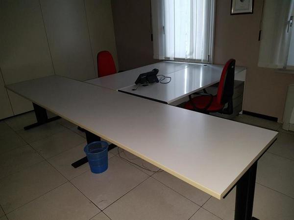 1#2808 Attrezzature elettroniche e arredi ufficio in vendita - foto 3