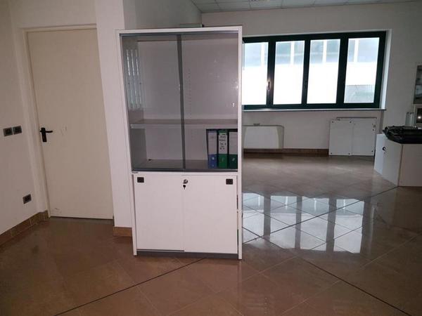 1#2808 Attrezzature elettroniche e arredi ufficio in vendita - foto 10