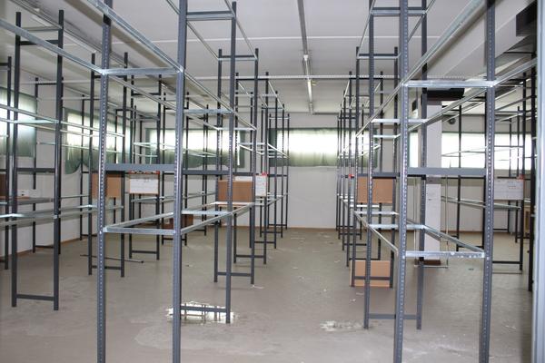 5#2810 Attrezzature per negozio e ufficio in vendita - foto 1