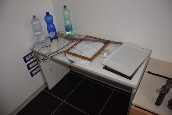 1#2819 Arredi e attrezzature ufficio in vendita - foto 14