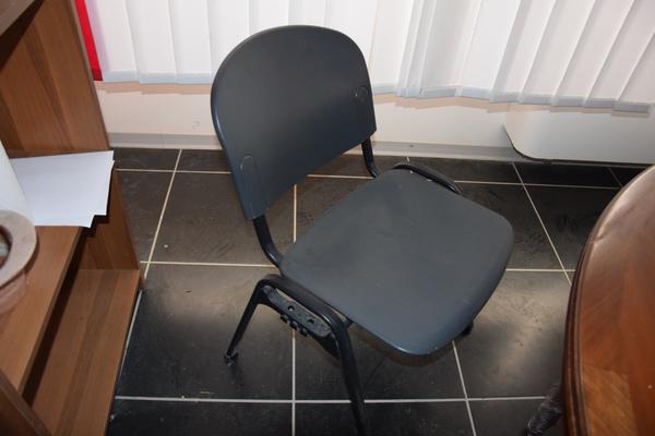 1#2819 Arredi e attrezzature ufficio in vendita - foto 16