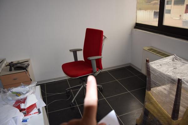 1#2819 Arredi e attrezzature ufficio in vendita - foto 26