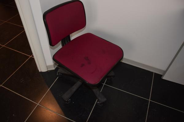 1#2819 Arredi e attrezzature ufficio in vendita - foto 29