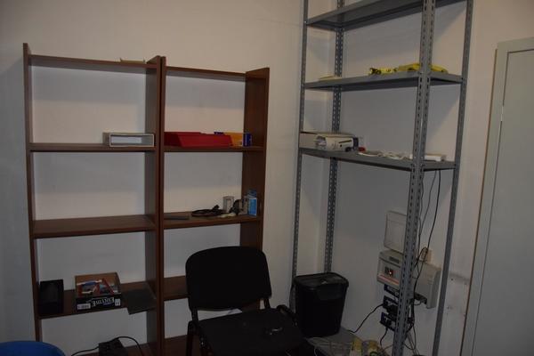 1#2819 Arredi e attrezzature ufficio in vendita - foto 35