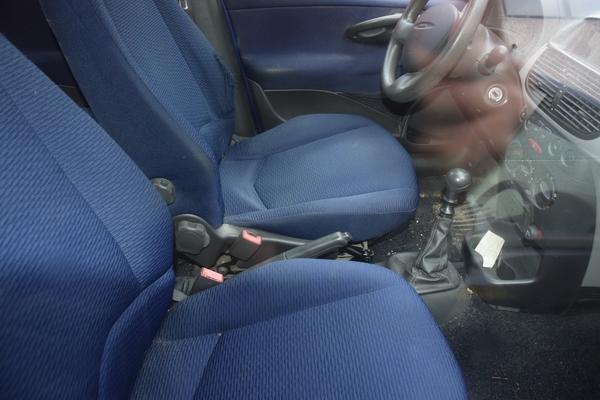 16#2820 Fiat Punto in vendita - foto 11