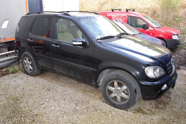 17#2820 Mercedes ML in vendita - foto 1