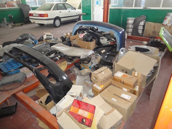 13#2830 Ricambi di auto Volkswagen e Audi in vendita - foto 8