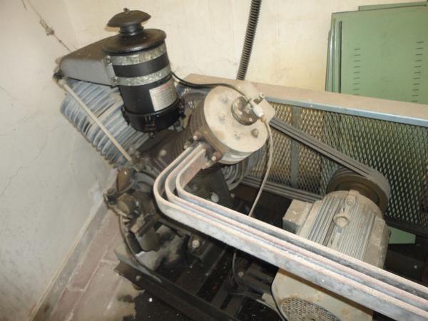 15#2830 Motocompressori DMG e serbatoi Elbi in vendita - foto 10