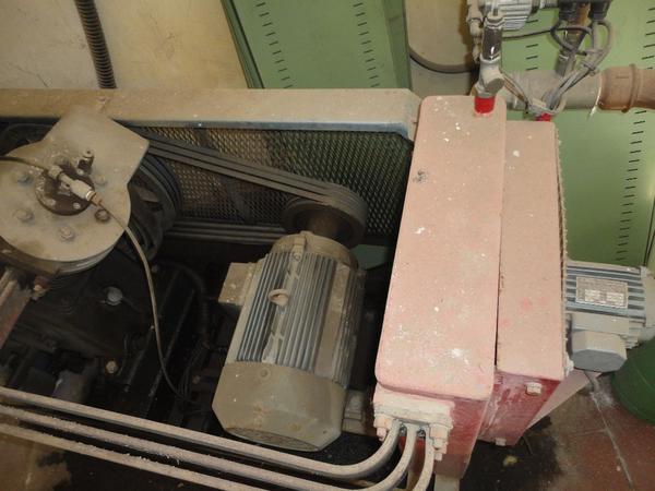 15#2830 Motocompressori DMG e serbatoi Elbi in vendita - foto 11