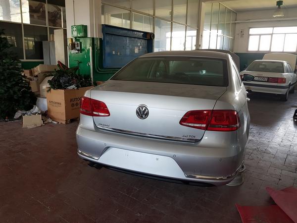 2#2830 Volkswagen Passat pezzi di ricambio in vendita - foto 2