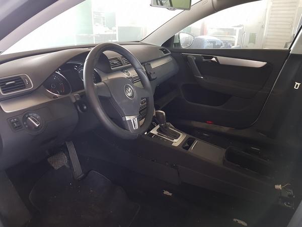 2#2830 Volkswagen Passat pezzi di ricambio in vendita - foto 6