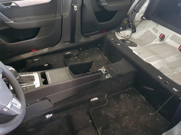 2#2830 Volkswagen Passat pezzi di ricambio in vendita - foto 7