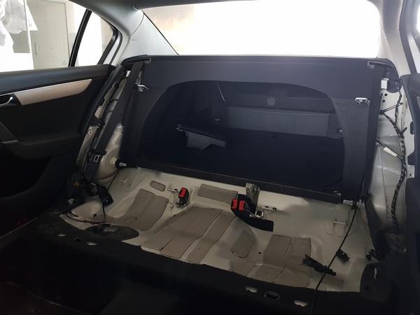 2#2830 Volkswagen Passat pezzi di ricambio in vendita - foto 8