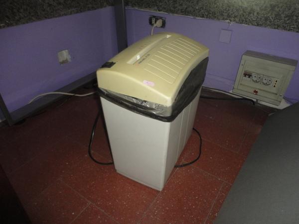 20#2830 Trita documenti Rexel e stampanti Epson in vendita - foto 12