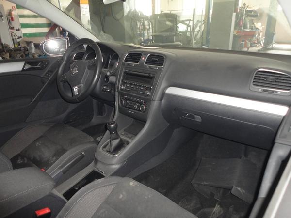 3#2830 Volkswagen Golf pezzi di ricambio in vendita - foto 7