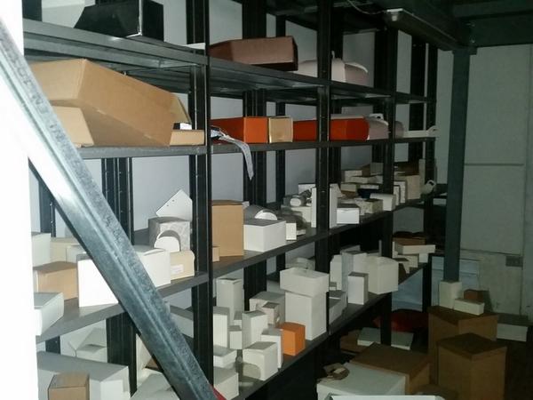 1#2843 Scaffalature e arredi negozio in vendita - foto 10