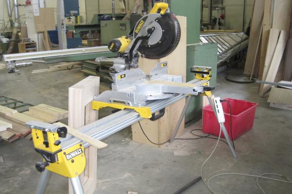 20#2857 Troncatrice scorrevole Dewalt in vendita - foto 1