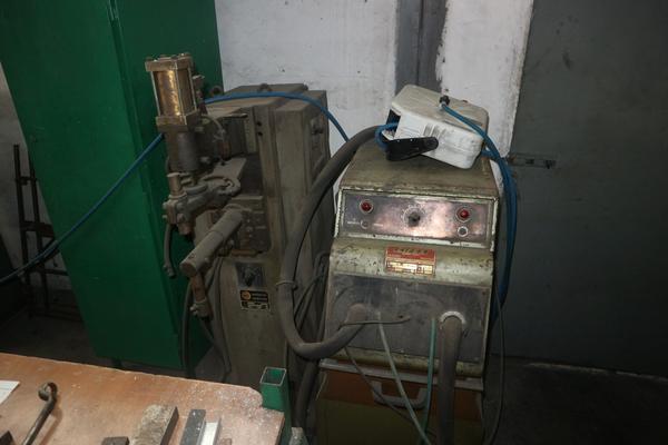 Macchine per saldare in vendita