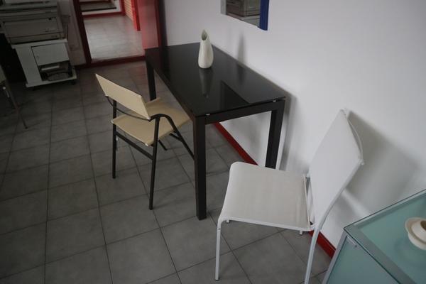 38#2858 Tavoli e sedie in vendita - foto 6