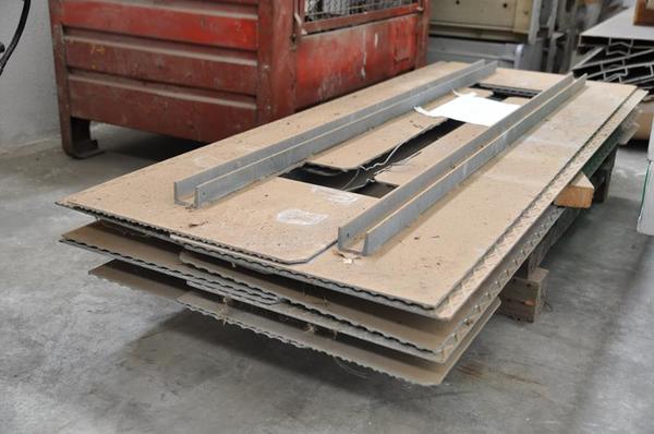 2#2868 Materiale elettronico per impianti ferroviari in vendita - foto 86