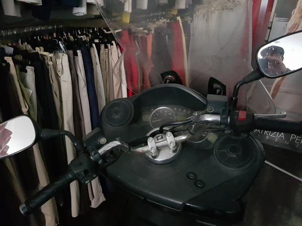 2#2876 Scooter Honda in vendita - foto 3