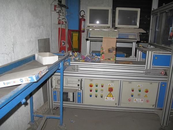13#2879 Macchina per controllo giornali Delta Srl in vendita - foto 1