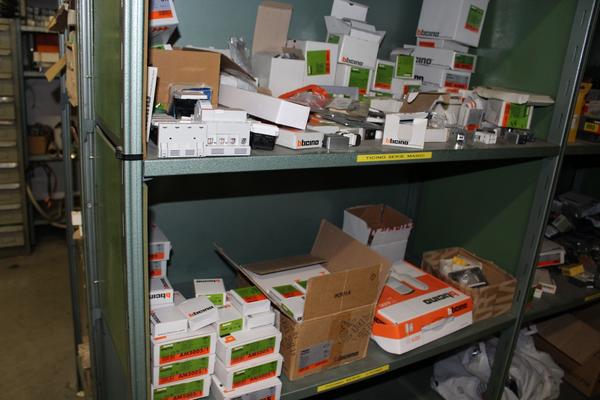 22#2890 Attrezzature officina in vendita - foto 18