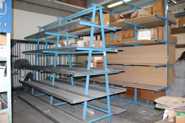 Logistica in vendita