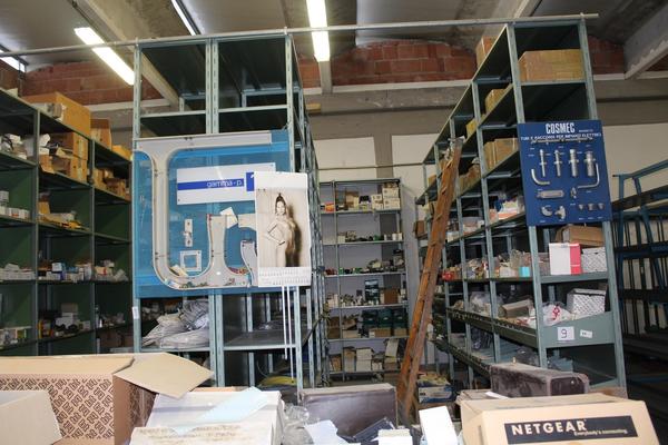 9#2890 Scaffalature in vendita - foto 1