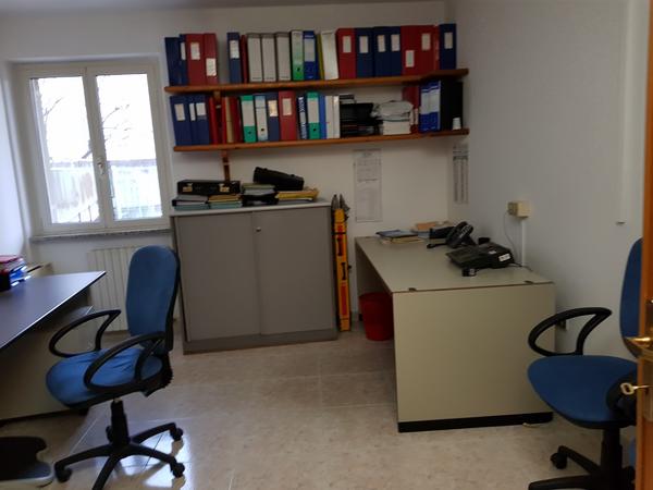 1#2895 Arredi e attrezzature ufficio in vendita - foto 25