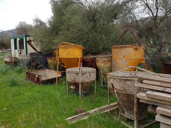 31#2895 Benne per calcestruzzo in vendita - foto 2