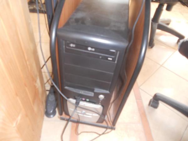 2#2898 Attrezzature e arredi per ufficio in vendita - foto 6