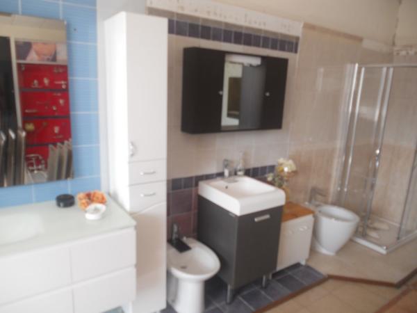 3#2898 Arredi e accessori bagno in vendita - foto 4