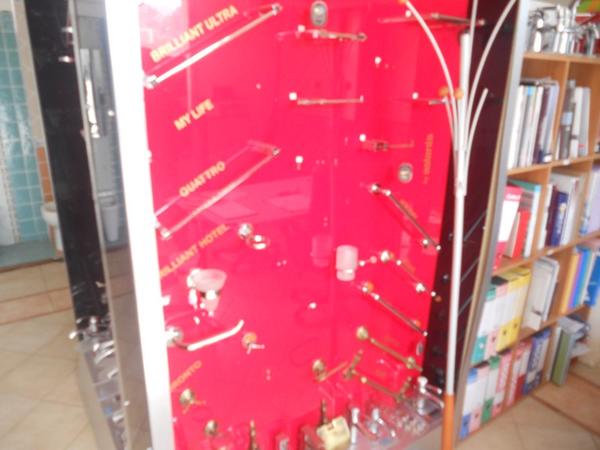 3#2898 Arredi e accessori bagno in vendita - foto 18