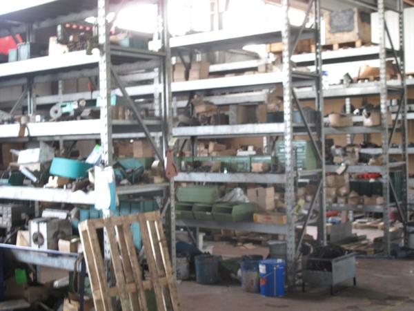 68#2899 Magazzino di bulloneria in vendita - foto 2