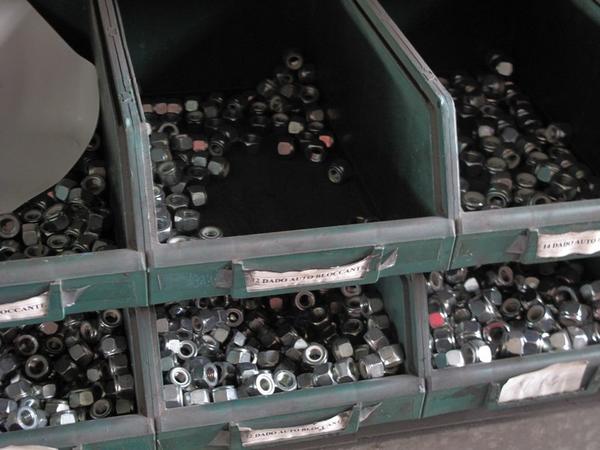68#2899 Magazzino di bulloneria in vendita - foto 5