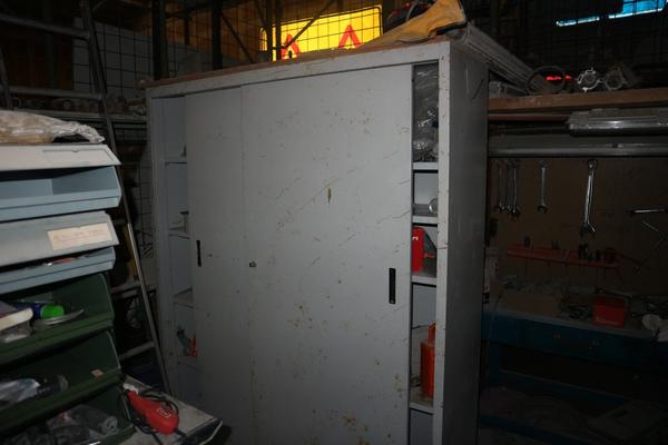 18#2905 Scaffalature e armadi in vendita - foto 22