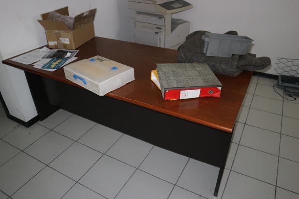 3#2905 Arredi ufficio in vendita - foto 2