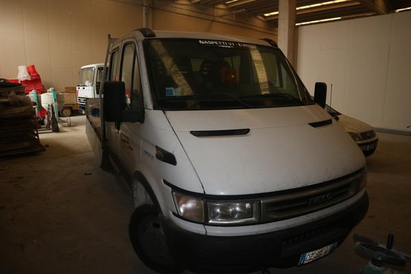 31#2905 Autocarro Iveco in vendita - foto 7