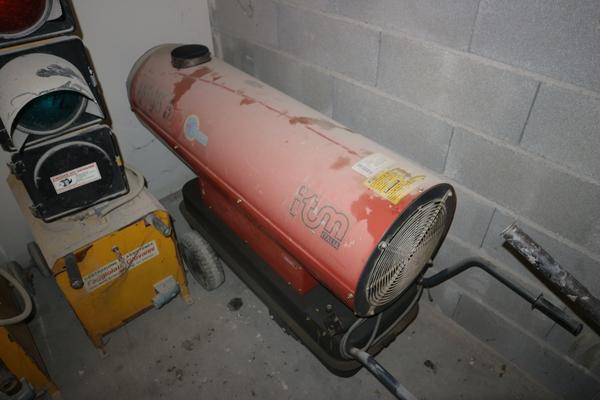 34#2905 Attrezzature edili in vendita - foto 16