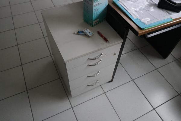 4#2905 Arredi ufficio in vendita - foto 4