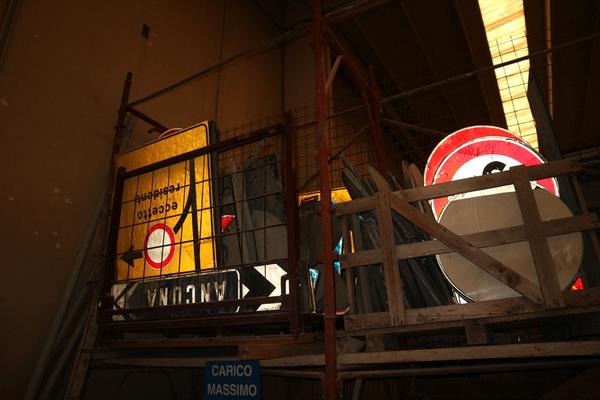 46#2905 Attrezzature edili in vendita - foto 18