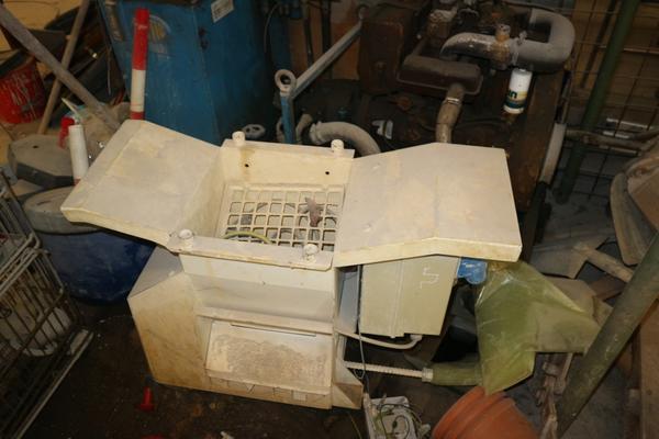 47#2905 Mescolatori da cemento Bunker e pompa stuccatura in vendita - foto 6