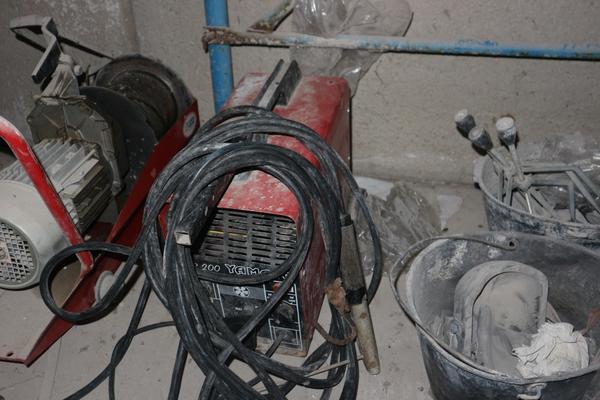 48#2905 Attrezzature edili in vendita - foto 14